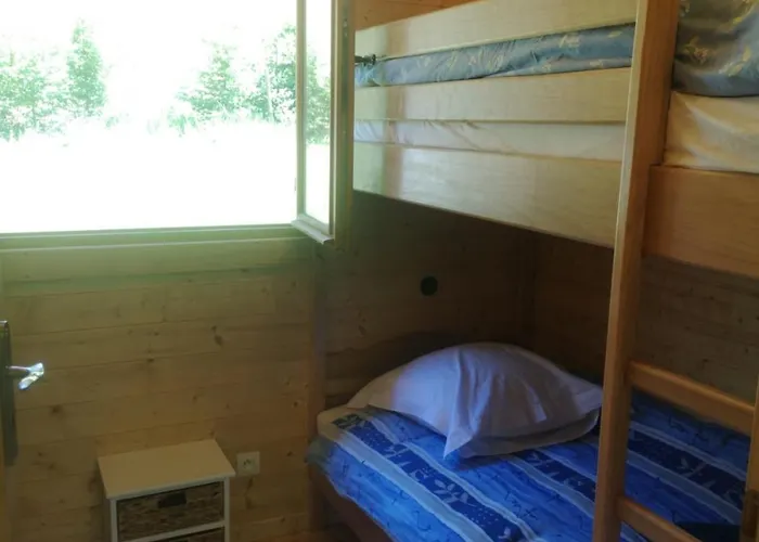 Au Petit Bonheur 木屋 勒索里